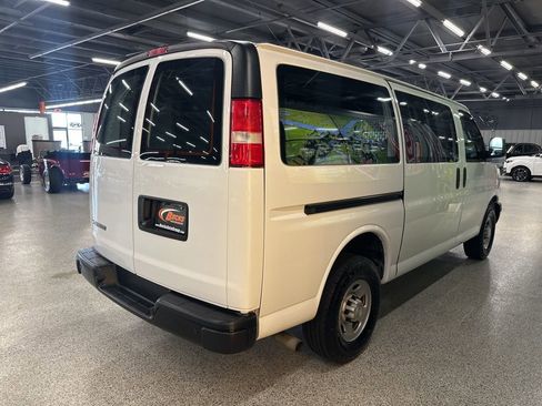 Used 2022 Chevrolet Express 2500 w/ Driver Convenience Package image 3