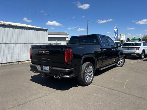 Used 2023 GMC Sierra 1500 Denali w/ Denali Reserve Package image 5
