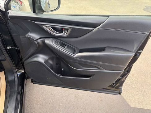 Used 2019 Subaru Forester Premium image 30