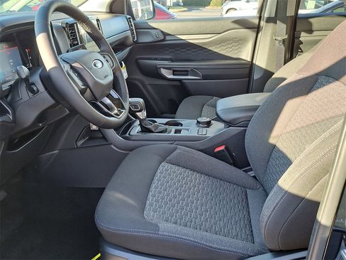 New 2025 Ford Ranger XLT w/ FX4 Off-Road Package image 12