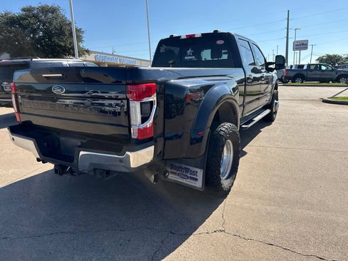 Used 2022 Ford F350 Lariat w/ Lariat Ultimate Package AWD/4WD image 7