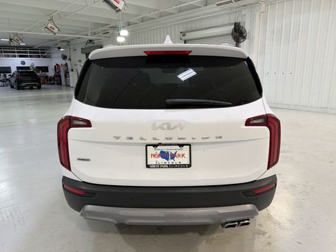 Used 2022 Kia Telluride SX w/ SX Prestige Package image 28