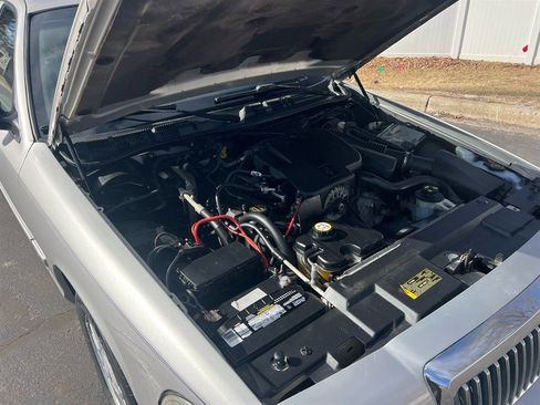 Used 2007 Mercury Grand Marquis LS image 23