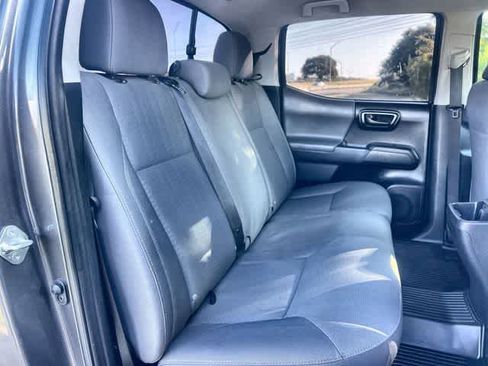 Used 2018 Toyota Tacoma SR w/ SR Convenience Package RWD image 14