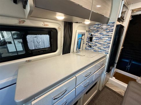 Used 2023 Mercedes-Benz Sprinter 2500 image 25