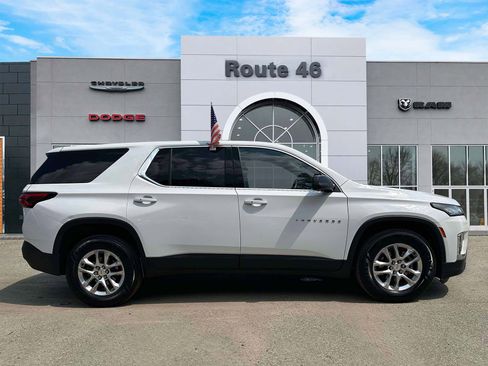 Used 2023 Chevrolet Traverse LS AWD/4WD image 6