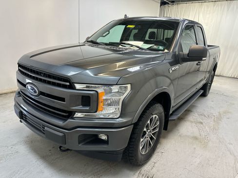 Used 2018 Ford F150 XLT w/ Equipment Group 302A Luxury AWD/4WD image 6