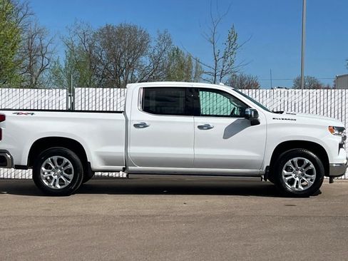 New 2026 Chevrolet Silverado 1500 LTZ w/ LTZ Premium Package AWD/4WD image 3