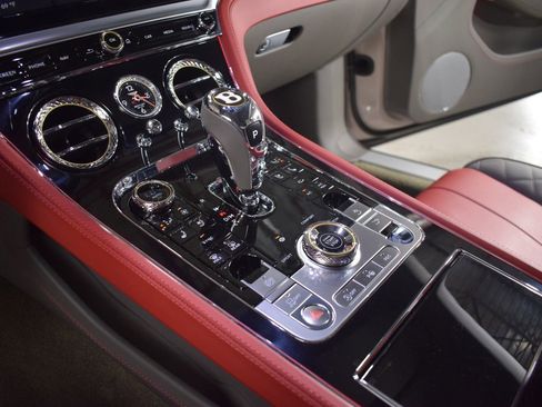 Certified 2020 Bentley Continental GT AWD/4WD image 32