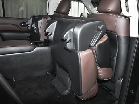 Used 2024 INFINITI QX80 Premium Select w/ Cargo Package image 54