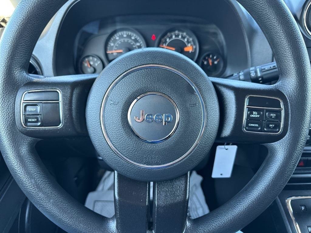 Used 2016 Jeep Compass Sport w/ Power Value Group AWD/4WD image 15