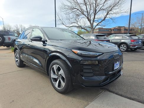 Used 2025 Audi Q6 e-tron Premium Plus w/ Premium Plus image 7