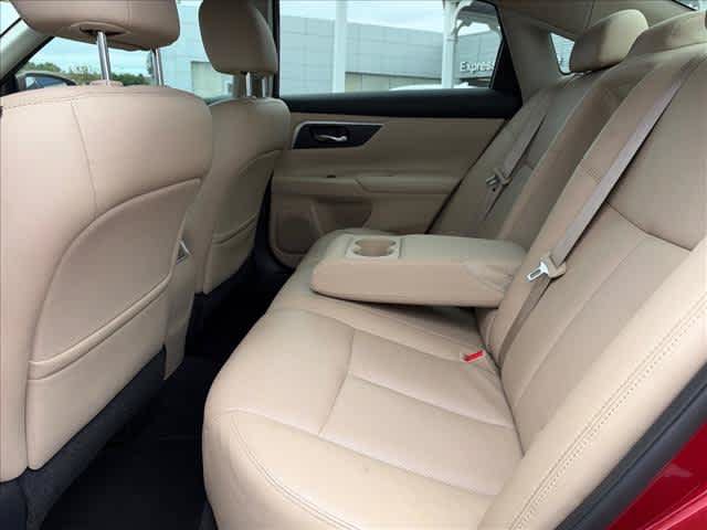 Used 2016 Nissan Altima 2.5 SL w/ 2.5 Technology w/LED Package FWD image 15