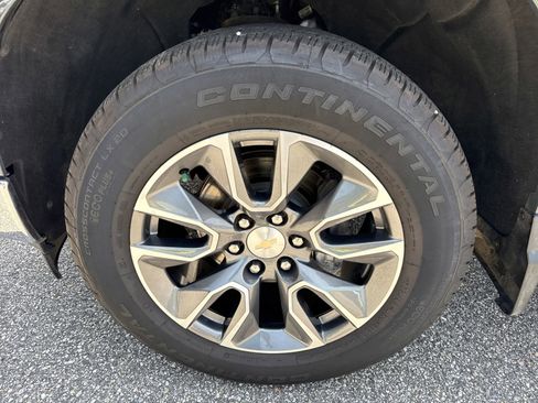 Used 2025 Chevrolet Silverado 1500 LT RWD image 10