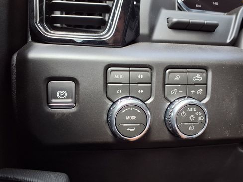New 2026 GMC Sierra 1500 AT4X AWD/4WD image 15