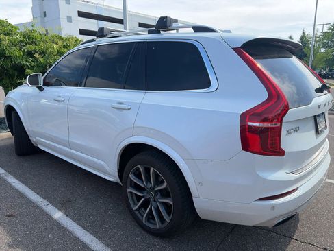 Used 2017 Volvo XC90 T6 Momentum w/ Vision Package AWD/4WD image 3