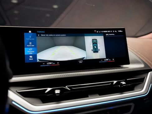 Used 2023 BMW XM AWD/4WD image 54