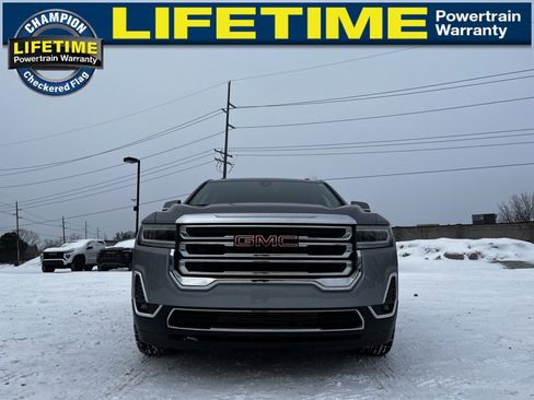 Certified 2023 GMC Acadia SLT w/ Trailering Package image 4