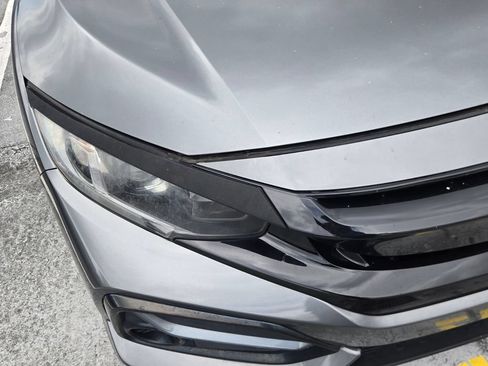 Used 2020 Honda Civic LX image 11