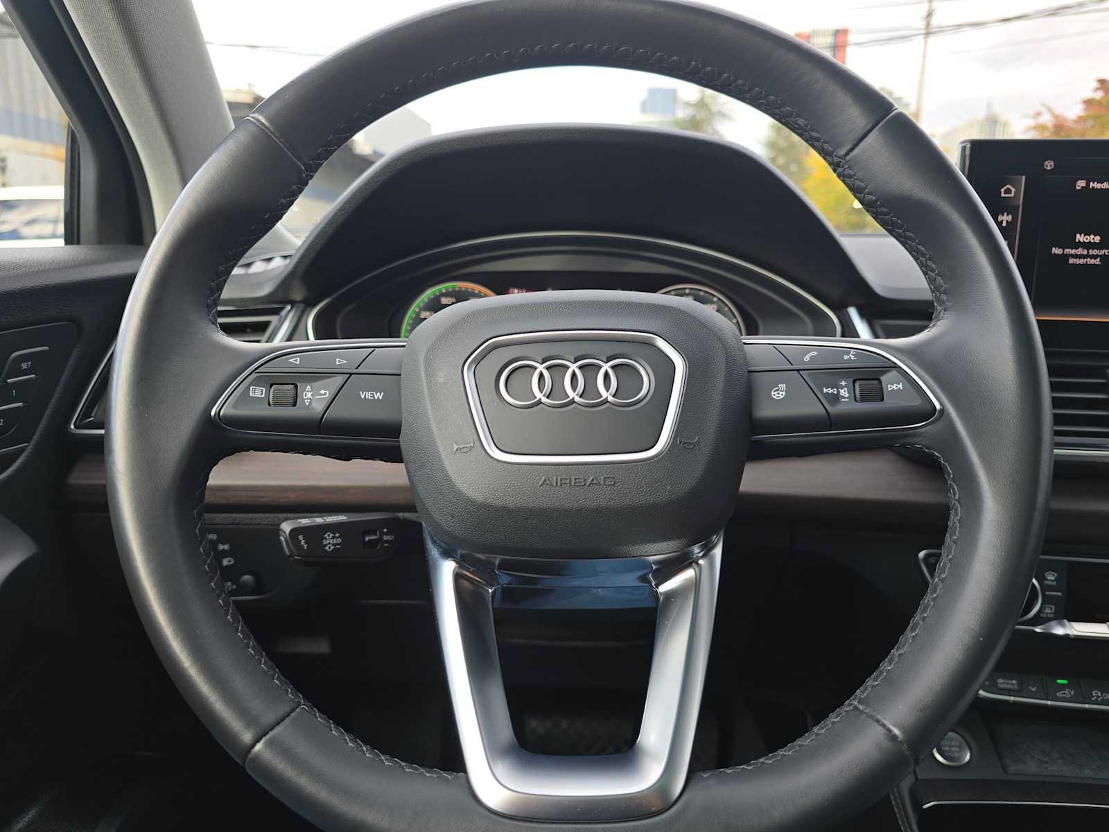 Used 2022 Audi Q5 e Premium Plus AWD/4WD image 24