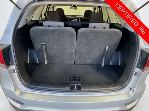 Used 2019 Kia Sorento FWD V6 image 26