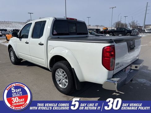 Used 2017 Nissan Frontier SV image 23