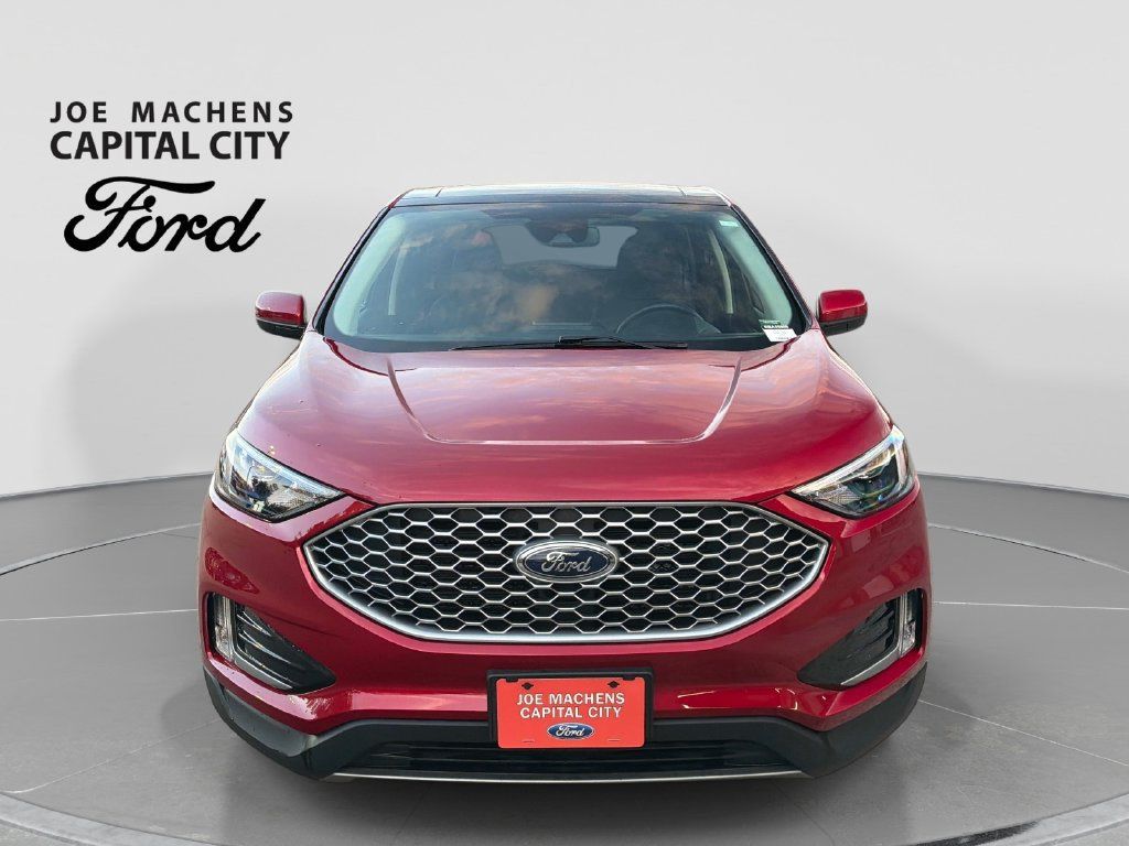 Used 2024 Ford Edge SEL w/ Convenience Package AWD/4WD image 10