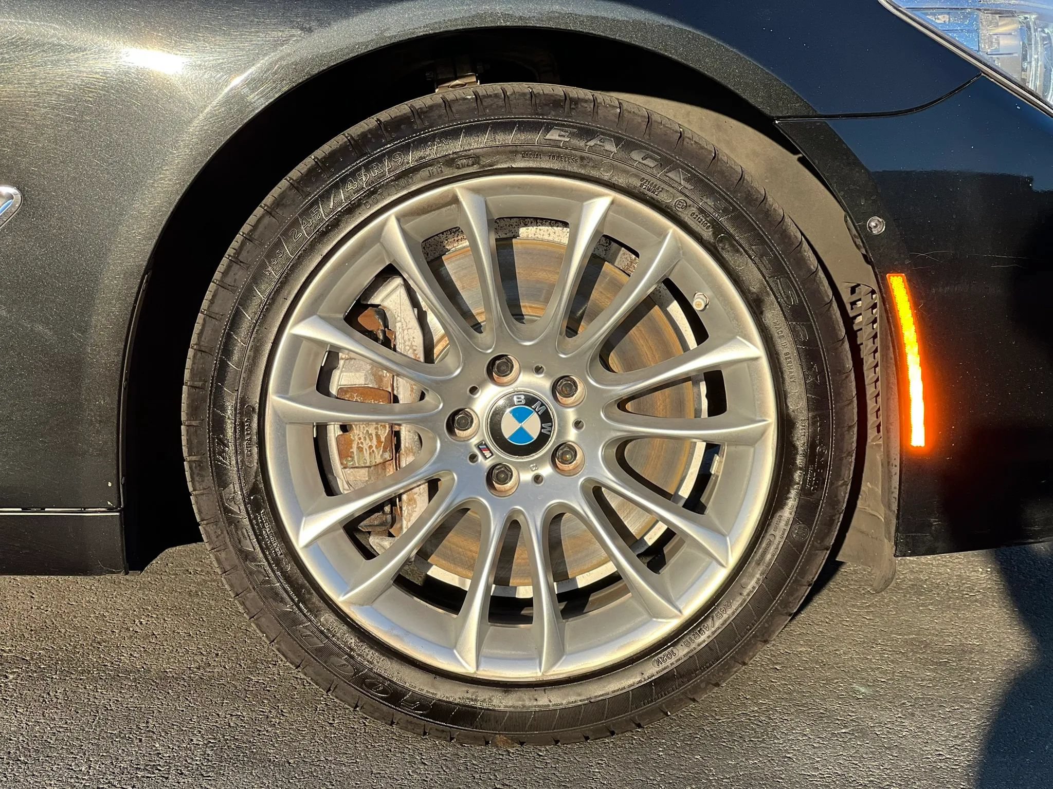 Used 2013 BMW 750Li xDrive w/ Executive Pkg AWD/4WD image 59