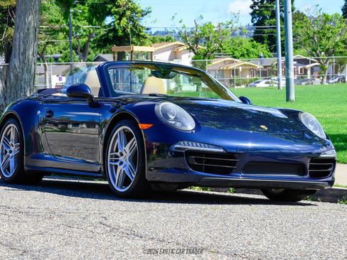 Used 2013 Porsche 911 Carrera 4S AWD/4WD image 12