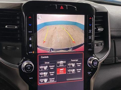 Certified 2019 RAM 1500 Laramie image 10