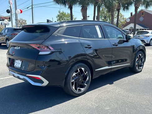 Used 2023 Kia Sportage SX image 3