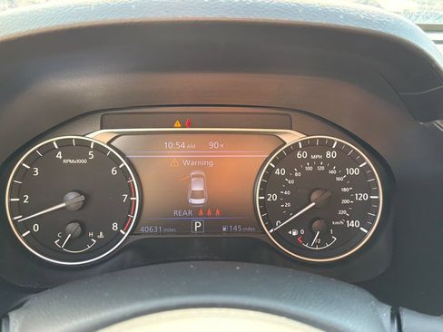 Used 2025 Nissan Altima 2.5 SV FWD image 26
