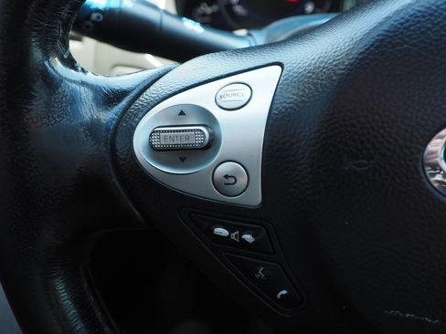 Used 2014 INFINITI QX70 AWD w/ Premium Package image 28