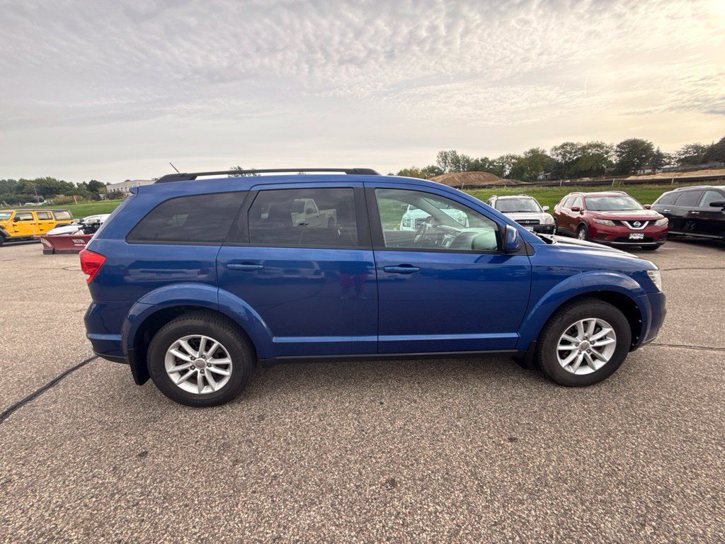 Used 2015 Dodge Journey SXT w/ Flexible Seating Group AWD/4WD image 8