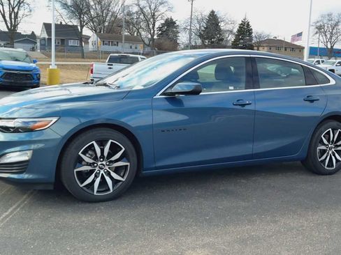 Certified 2025 Chevrolet Malibu RS w/ LPO, Floor Liner Package image 6