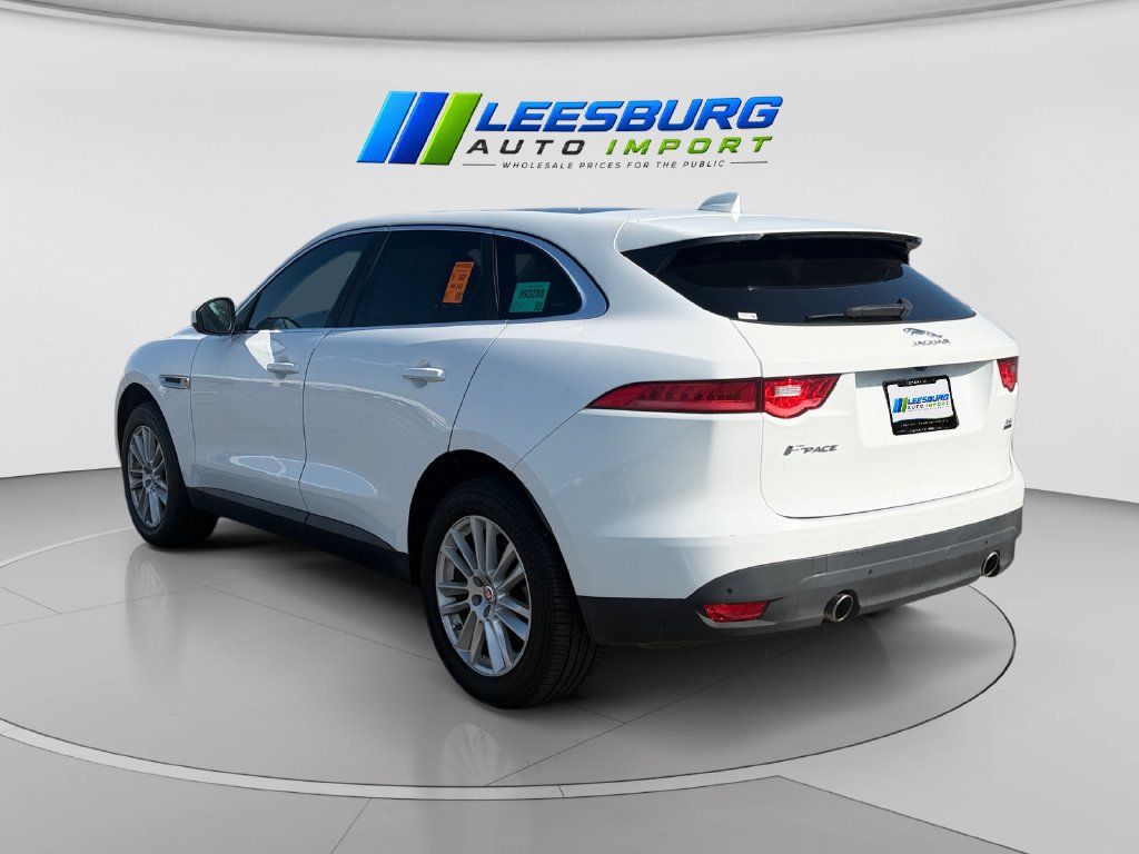 Used 2017 Jaguar F-PACE Prestige AWD/4WD image 3