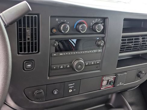 New 2026 GMC Savana 3500 Extended w/ Driver Convenience Package RWD image 10