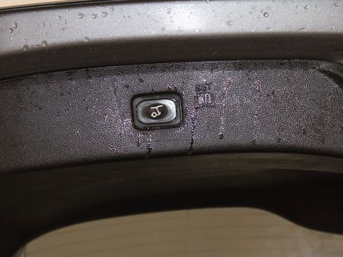 Used 2024 Ford Edge Titanium image 16