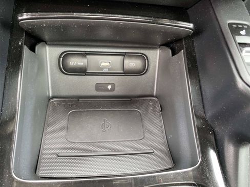 Used 2021 Kia Telluride EX w/ EX Premium Package AWD/4WD image 14