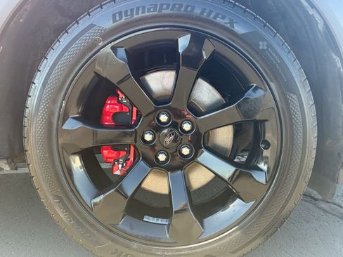 Used 2020 Ford Explorer ST w/ ST Street Pack image 9