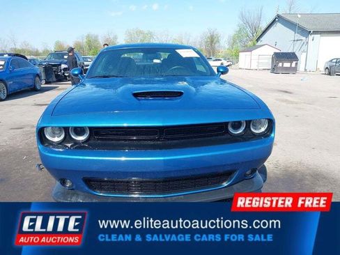 Used 2021 Dodge Challenger GT AWD/4WD image 24