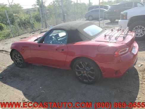 Used 2017 FIAT 124 Spider Abarth image 4