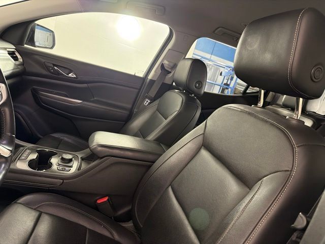 Used 2020 GMC Acadia SLT w/ Premium Package FWD image 20