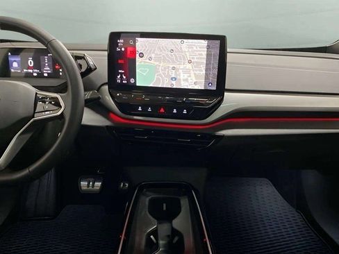 Used 2024 Volkswagen ID.4 S image 14