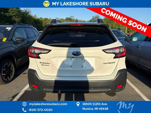 Certified 2025 Subaru Outback Onyx Edition AWD/4WD image 4