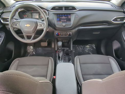 Used 2021 Chevrolet TrailBlazer LT w/ Driver Confidence Package image 22