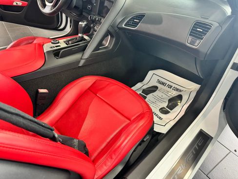 Used 2015 Chevrolet Corvette Stingray Convertible w/ 2LT Preferred Equipment Group RWD image 11