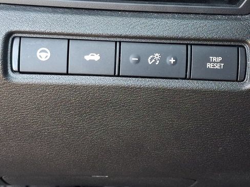 Certified 2023 Nissan Altima 2.5 SV w/ SV Premium Package FWD image 25