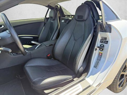 Used 2005 Mercedes-Benz SLK 350 image 11