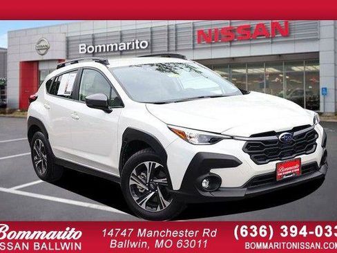 Used 2025 Subaru Crosstrek 2.5i Premium AWD/4WD image 1